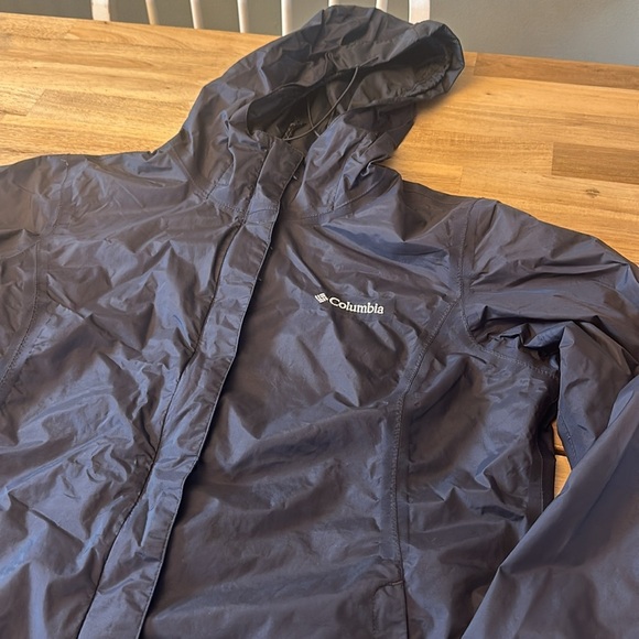 COLUMBIA ⭐️ rain jacket - Picture 3 of 8